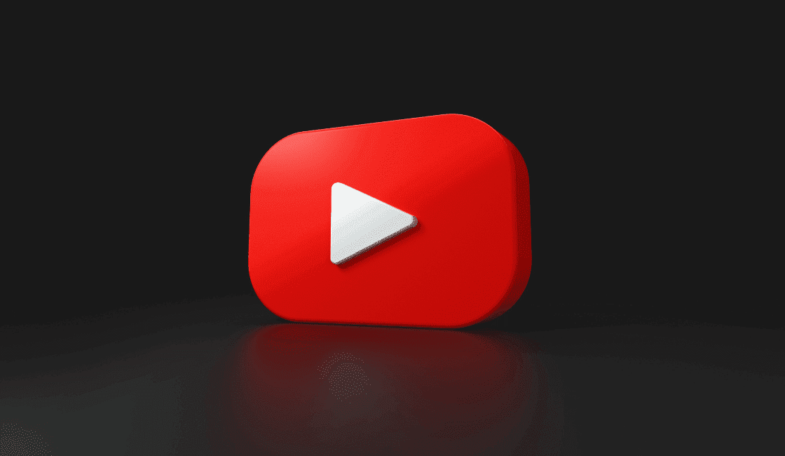 Elon Musk dice que YouTube produce anuncios fraudulentos