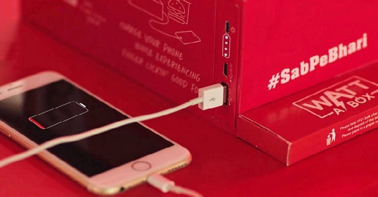 El empaque de KFC que sirve como cargador