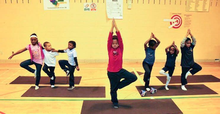 Este colegio ha cambiado las horas de detención por yoga